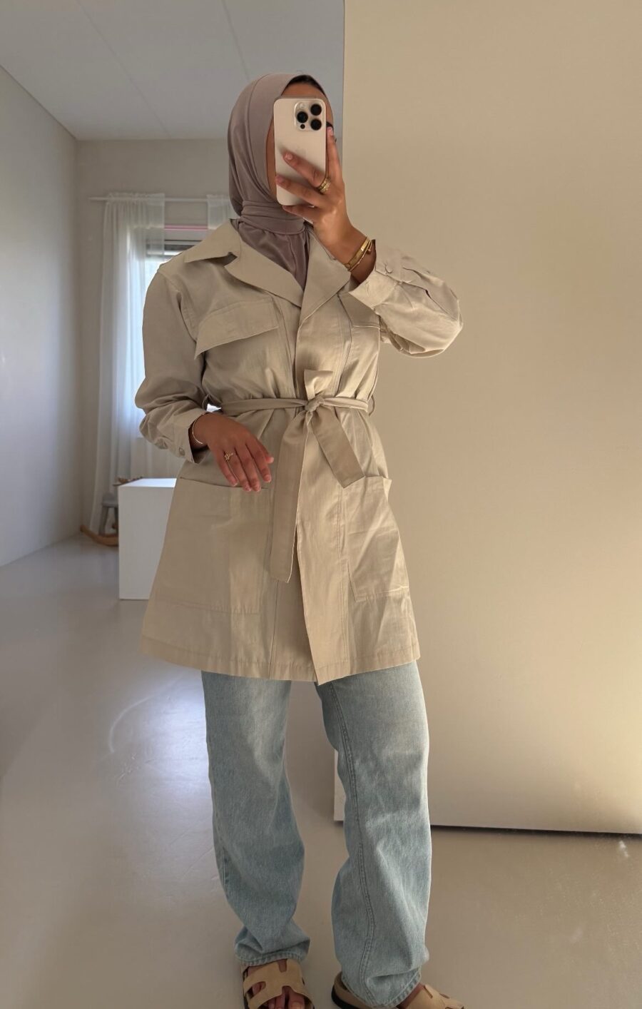 Fall trenchcoat beige