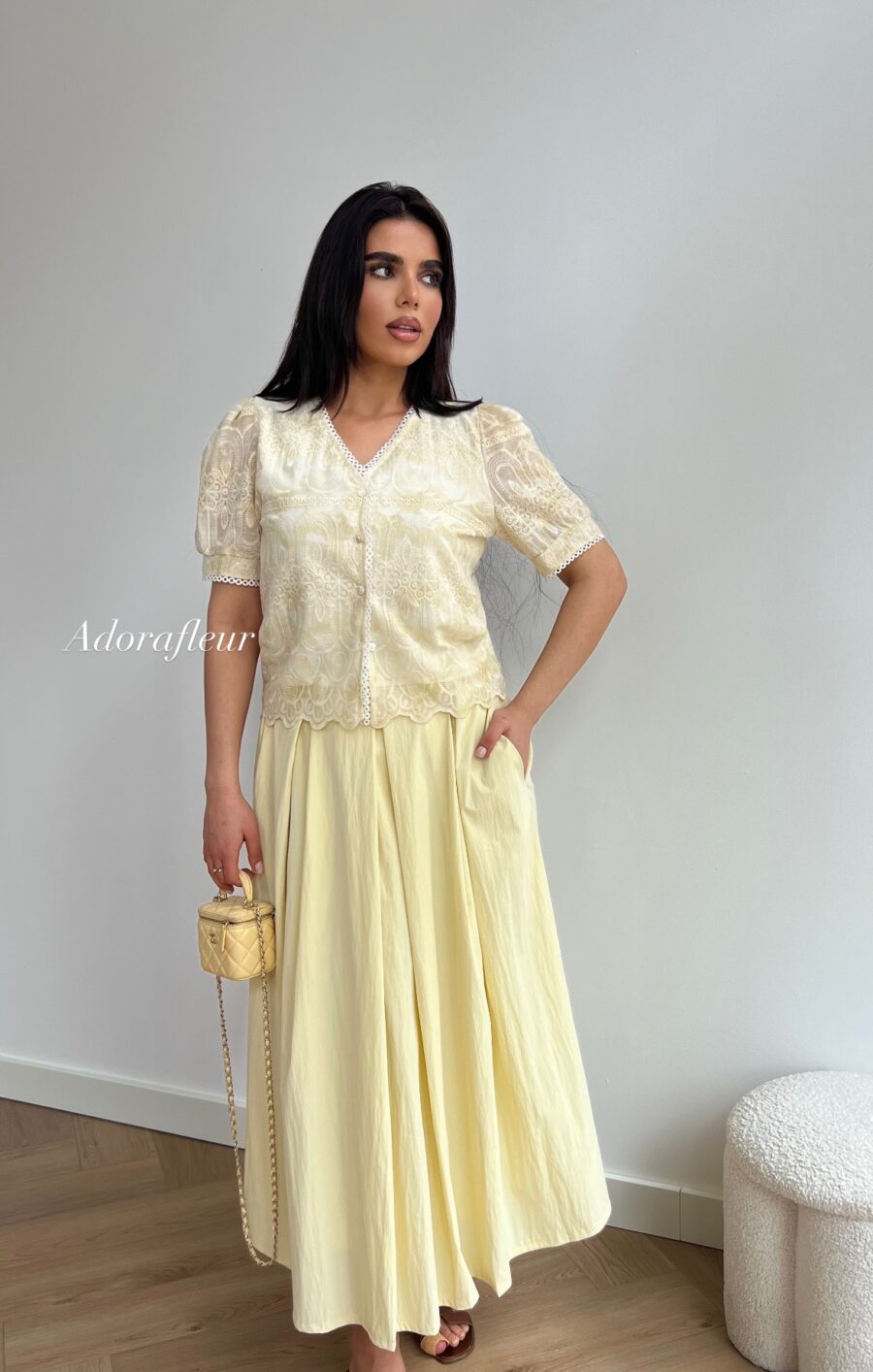 Butteryellow skirt