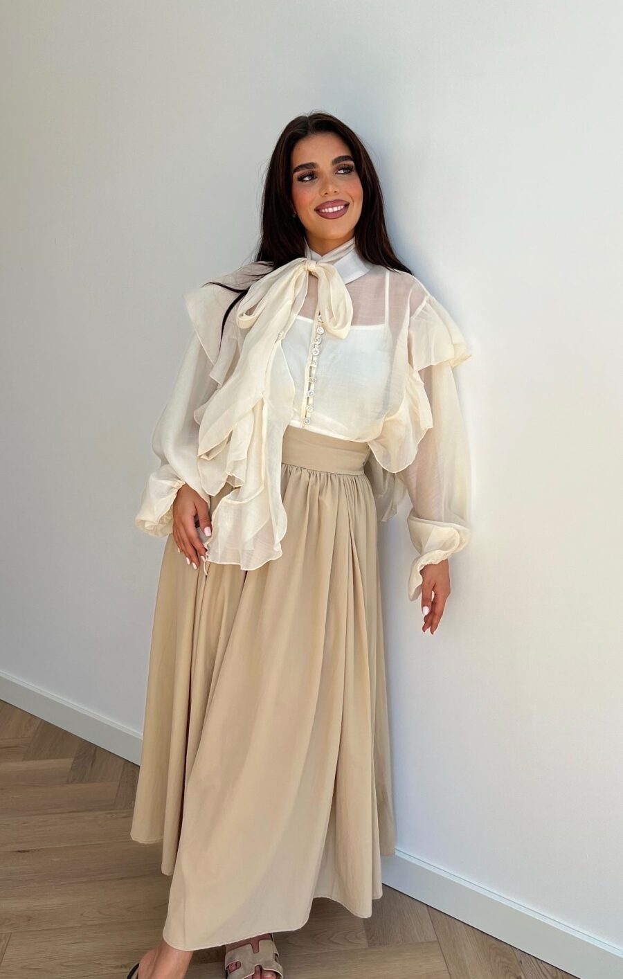 Romy blouse beige