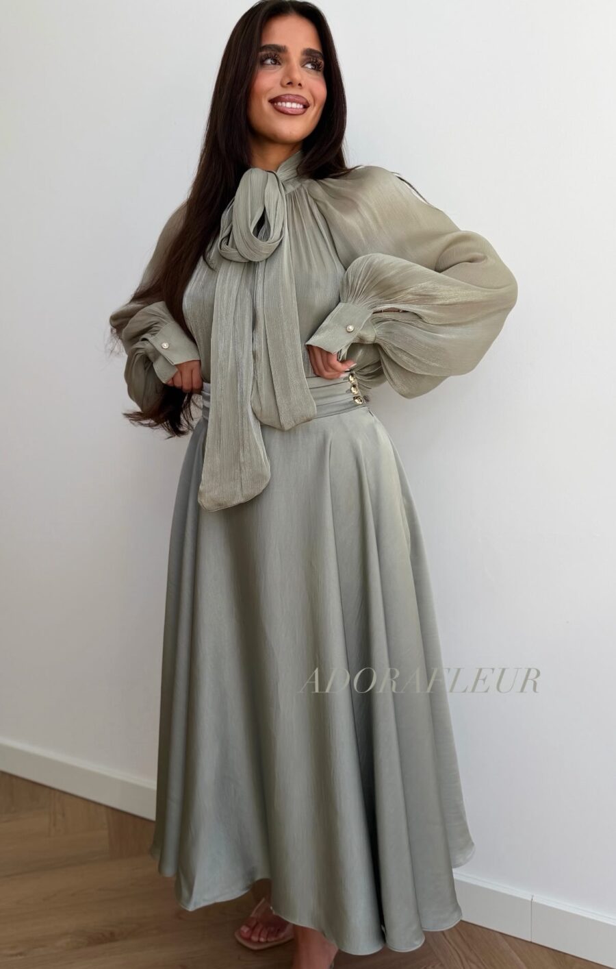 Silk skirt sagegreen