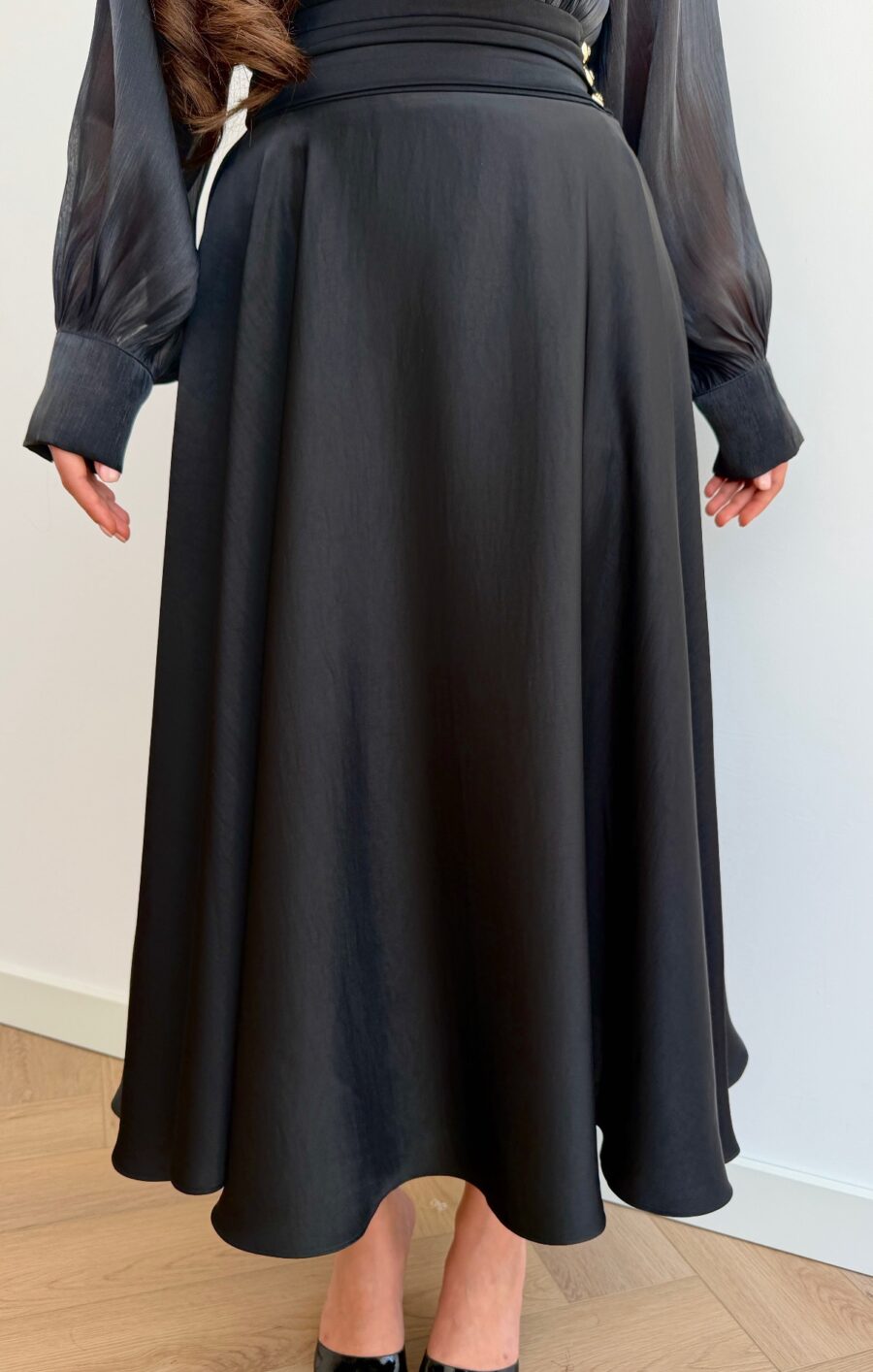 Silk skirt black