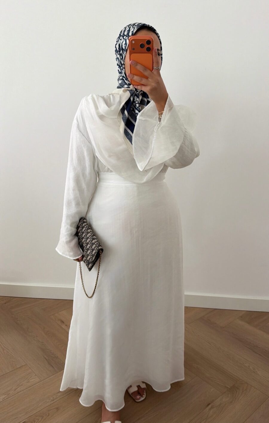 Cape skirt set white