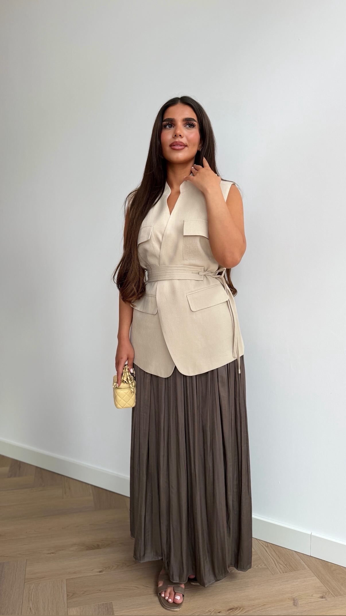 Fitted linnen gilet beige